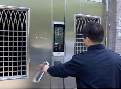 解析關(guān)于人臉識別門禁的五大陷阱?。?！ 哪家好？價格怎么樣？代理招商，生產(chǎn)廠家，價格，哪家好，多少錢，品牌，報價，廠家，哪個公司好