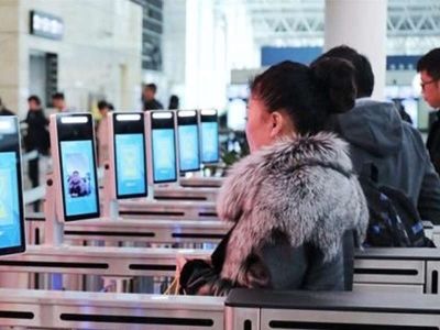 健康碼出入境口岸健康碼驗(yàn)證人臉測溫閘機(jī)測溫 哪家好？價(jià)格怎么樣？代理招商，生產(chǎn)廠家，價(jià)格，哪家好，多少錢，品牌，報(bào)價(jià)，廠家，哪個(gè)公司好