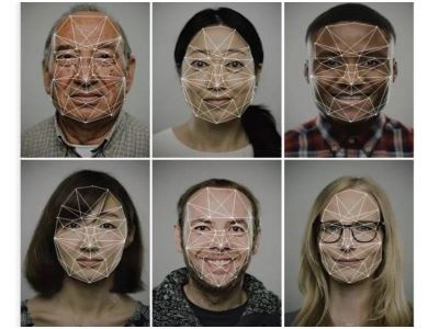 <p style="line-height: 2em;">情緒識別算法是一種人工智能技術(shù)，旨在從語音、文本、圖像等多種數(shù)據(jù)源中自動分析和識別人類情緒。</p><p style="line-height: 2em;"><img src="/upload/images/2023/03/14/11734185649.jpg" title="路可路美情緒識別算法" alt="路可路美情緒識別算法"/></p><div class="deftitle-block">路可路美情緒識別算法組成</div><p style="line-height: 2em;"><span style="font-size: 18px;"><strong>&nbsp;數(shù)據(jù)收集和預(yù)處理&nbsp;</strong></span></p><p style="line-height: 2em;">&nbsp;&nbsp;&nbsp;&nbsp;收集語音、文本、圖像等數(shù)據(jù)，并對其進(jìn)行預(yù)處理，如去噪、標(biāo)準(zhǔn)化、分詞等。<br/></p><p style="line-height: 2em;"><span style="font-size: 18px;"><strong>&nbsp;特征提取&nbsp;</strong></span></p><p style="line-height: 2em;">&nbsp;&nbsp;&nbsp;&nbsp;從預(yù)處理后的數(shù)據(jù)中提取出與情緒相關(guān)的特征，如聲調(diào)、語速、詞匯、表情等。</p><p style="line-height: 2em;"><span style="font-size: 18px;"><strong>&nbsp;特征選擇&nbsp;</strong></span></p><p style="line-height: 2em;">&nbsp;&nbsp;&nbsp;&nbsp;選擇對情緒分類有用的特征，并去除冗余或無用的特征。</p><p><span style="font-size: 18px;"><strong>&nbsp;模型選擇和訓(xùn)練&nbsp;</strong></span></p><p style="line-height: 2em;">&nbsp;&nbsp;&nbsp;&nbsp;選擇適合情緒分類的模型，如支持向量機(jī)（SVM）、隨機(jī)森林（Random Forest）等，并使用訓(xùn)練數(shù)據(jù)對模型進(jìn)行訓(xùn)練。</p><p style="line-height: 2em;"><span style="font-size: 18px;"><strong>&nbsp;模型評估和調(diào)優(yōu)&nbsp;</strong></span></p><p style="line-height: 2em;">&nbsp;&nbsp;&nbsp;&nbsp;使用測試數(shù)據(jù)對模型進(jìn)行評估，并根據(jù)評估結(jié)果對模型進(jìn)行調(diào)優(yōu)，如調(diào)整模型參數(shù)、增加訓(xùn)練數(shù)據(jù)等。</p><p><br/></p><div class="deftitle-block">路可路美情緒識別算法關(guān)鍵技術(shù)</div><p style="line-height: 2em;"><span style="font-size: 18px;"><strong>&nbsp;語音信號處理&nbsp;</strong></span></p><p style="line-height: 2em;">&nbsp;&nbsp;&nbsp;&nbsp;對語音數(shù)據(jù)進(jìn)行去噪、語音端點(diǎn)檢測、語音分段、特征提取等預(yù)處理操作，以便進(jìn)行情緒識別。<br/></p><p style="line-height: 2em;"><span style="font-size: 18px;"><strong>&nbsp;自然語言處理（NLP）&nbsp;</strong></span></p><p style="line-height: 2em;">&nbsp;&nbsp;&nbsp;&nbsp;對文本數(shù)據(jù)進(jìn)行分詞、詞性標(biāo)注、句法分析等操作，以提取情緒相關(guān)的特征。</p><p style="line-height: 2em;"><span style="font-size: 18px;"><strong>&nbsp;計算機(jī)視覺（CV）&nbsp;</strong></span></p><p style="line-height: 2em;">&nbsp;&nbsp;&nbsp;&nbsp;對圖像數(shù)據(jù)進(jìn)行人臉檢測、表情識別等操作，以提取情緒相關(guān)的特征。</p><p style="line-height: 2em;"><span style="font-size: 18px;"><strong>機(jī)器學(xué)習(xí)算法</strong></span></p><p style="line-height: 2em;">&nbsp;&nbsp;&nbsp;&nbsp;使用各種機(jī)器學(xué)習(xí)算法對提取的情緒特征進(jìn)行分類，如支持向量機(jī)、決策樹、隨機(jī)森林等。</p><p style="line-height: 2em;"><span style="font-size: 18px;"><strong>&nbsp;深度學(xué)習(xí)算法&nbsp;</strong></span></p><p style="line-height: 2em;">&nbsp;&nbsp;&nbsp;&nbsp;使用深度學(xué)習(xí)算法，如卷積神經(jīng)網(wǎng)絡(luò)（CNN）、循環(huán)神經(jīng)網(wǎng)絡(luò)（RNN）等，對提取的情緒特征進(jìn)行分類。</p><p><br/></p>